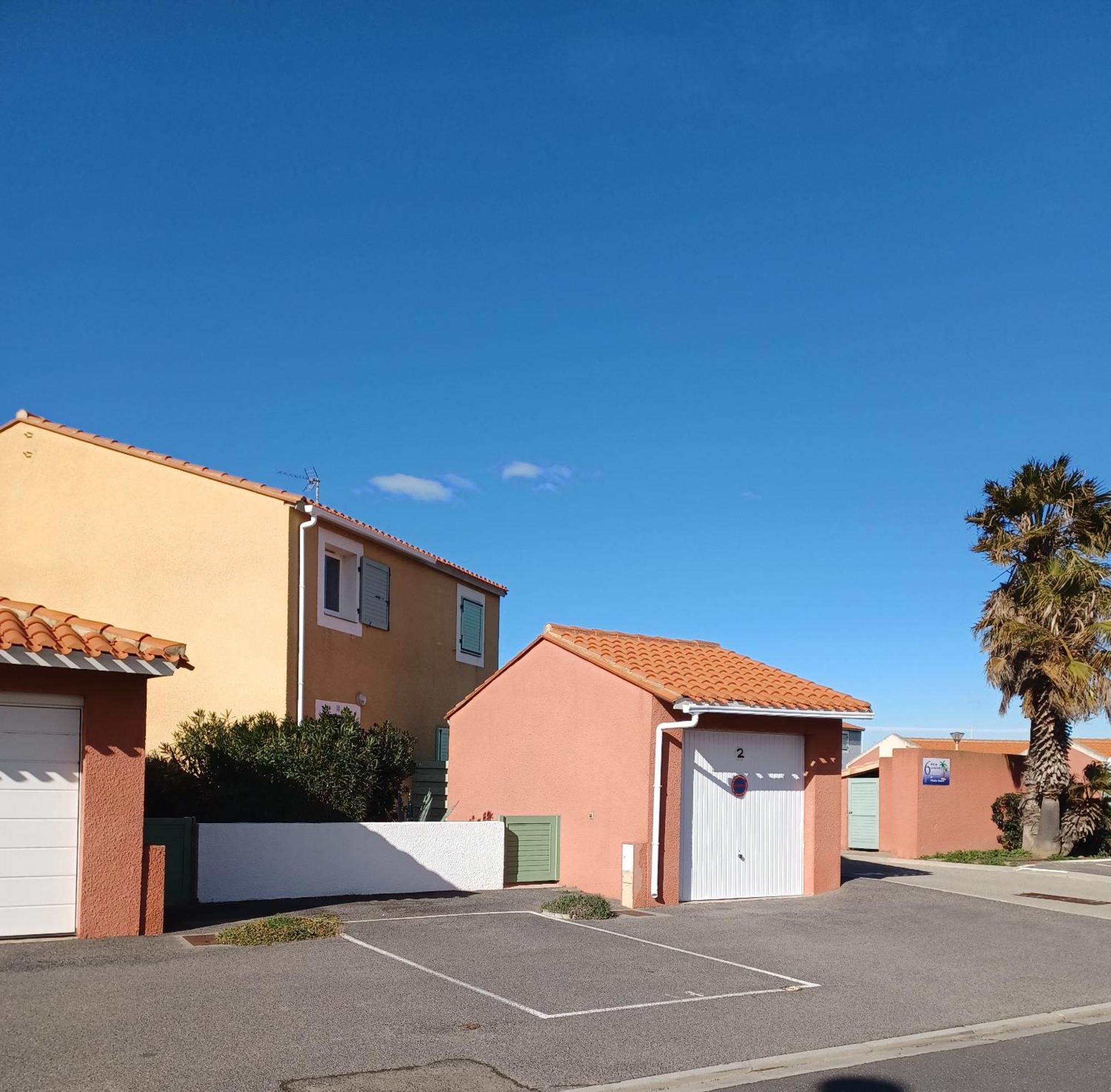 Charmante Villa Dans Village Naturiste Leucate Exterior photo